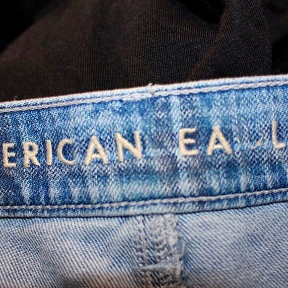 American Eagle Plaid Panel Denim Shorts - Size 6 - Picture 11 of 12